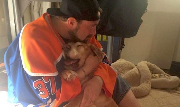 Kevin Smith Shares Moving Tribute To His Dying, 17-Year-Old Dog