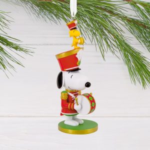 Hallmark Peanuts Snoopy Nutcracker Christmas Ornament